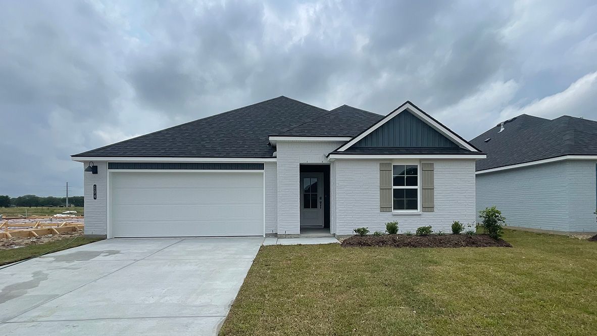 Exterior:Elevation Image 0.