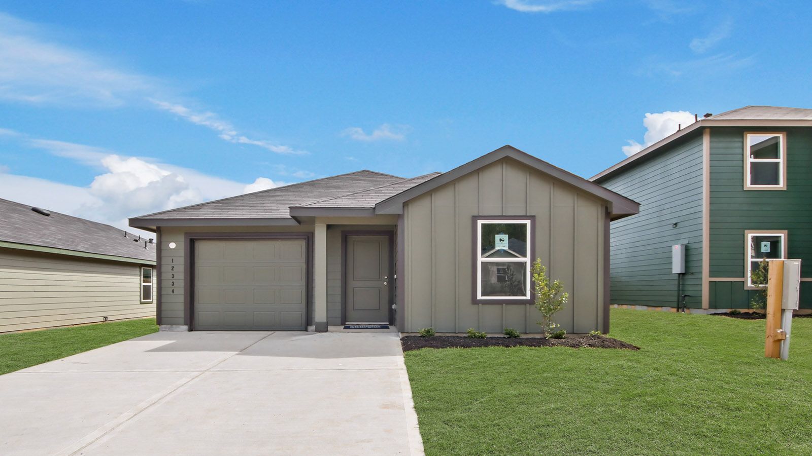 Exterior:Elevation Image 0.
