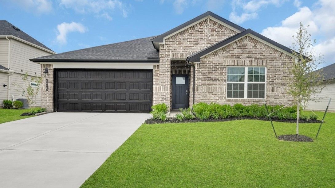 Exterior:Elevation Image 0.