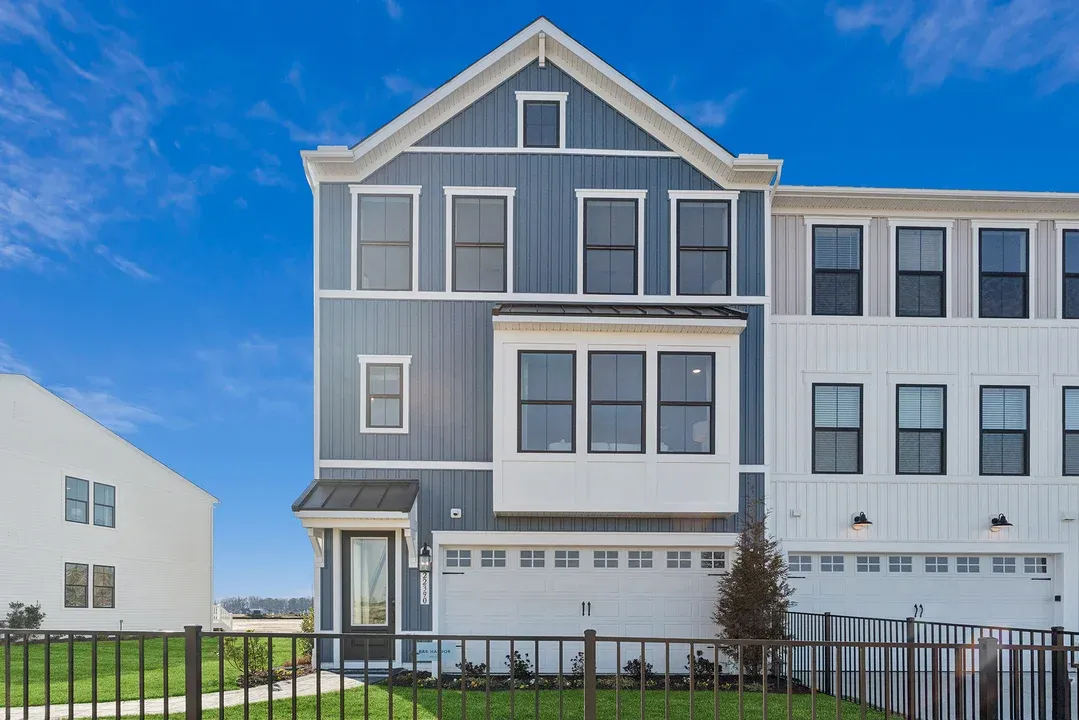 Exterior:Bar Harbor EF
