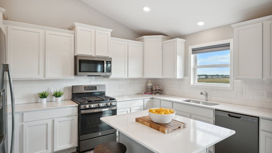 Alden II kitchen