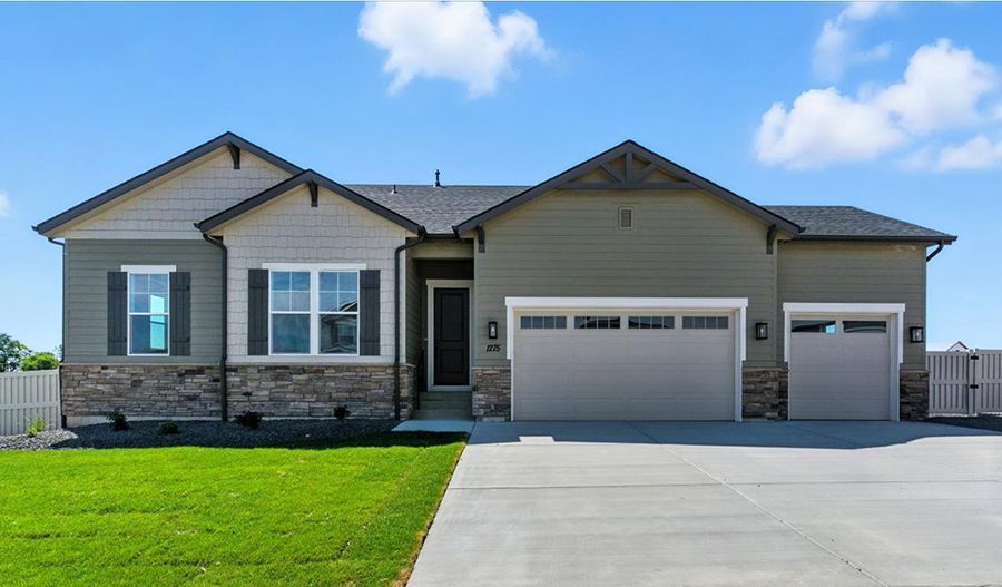 Decker-Lot21Stonehaven Exterior:Exterior