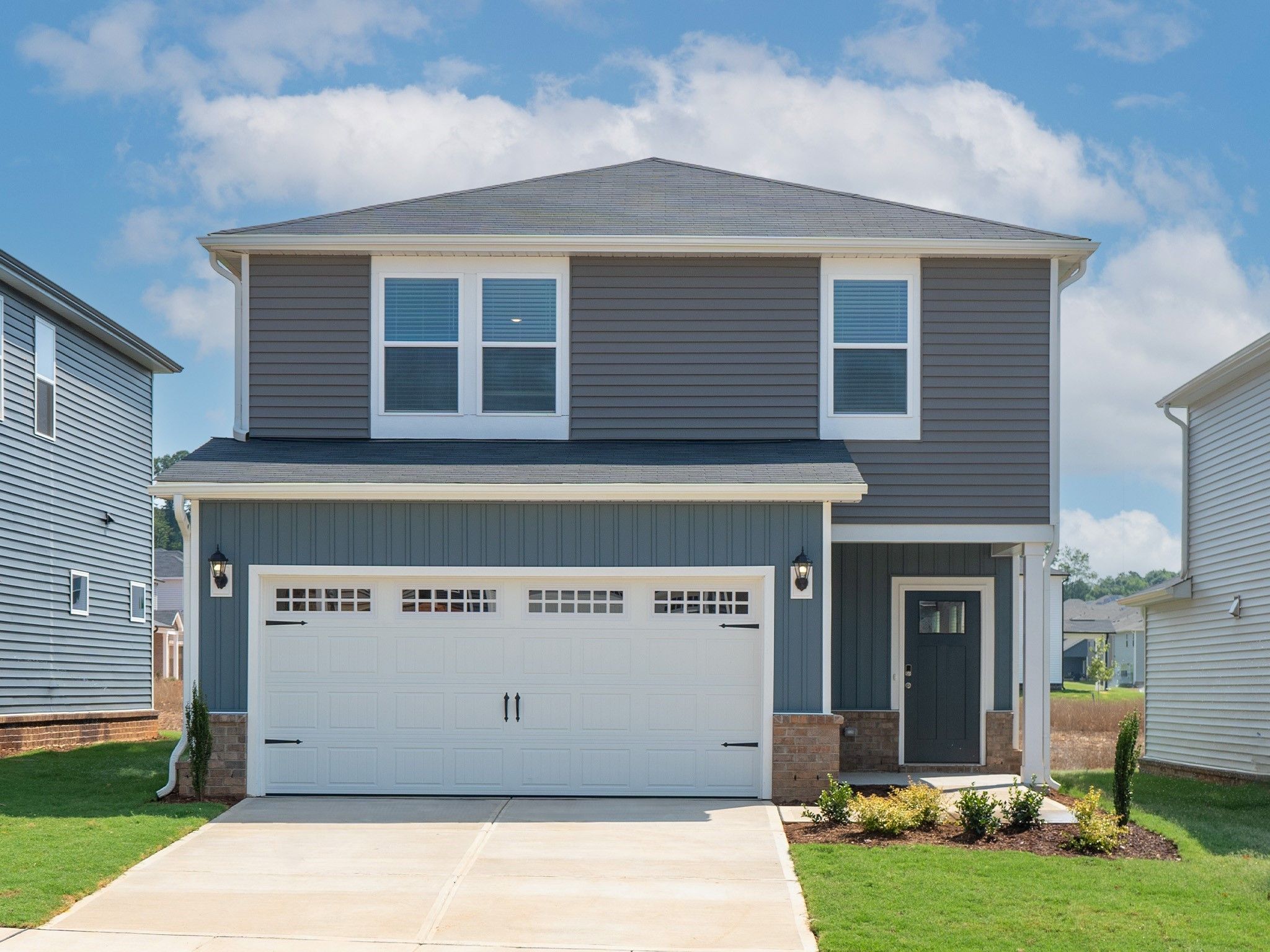 Roswell Front Exterior:Roswell Front Exterior