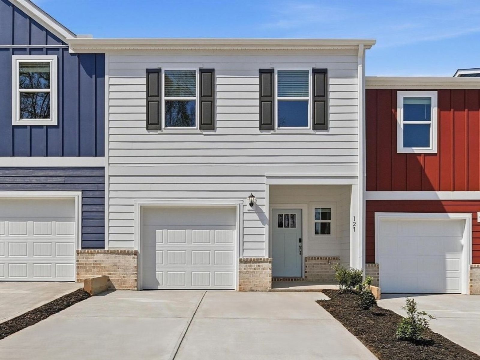 Front Exterior:Front Exterior