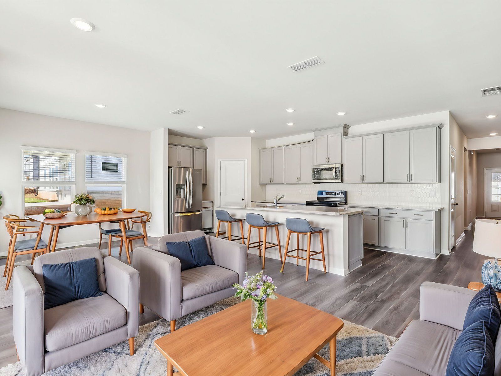 11-custom-10-print-Atlanta-Preserve-at-Mountain-Creek-284-Sope-Crk-Cir-Pendergrass-GA-30567-010:The Gibson floorplan with the Distinct 1 interior package.