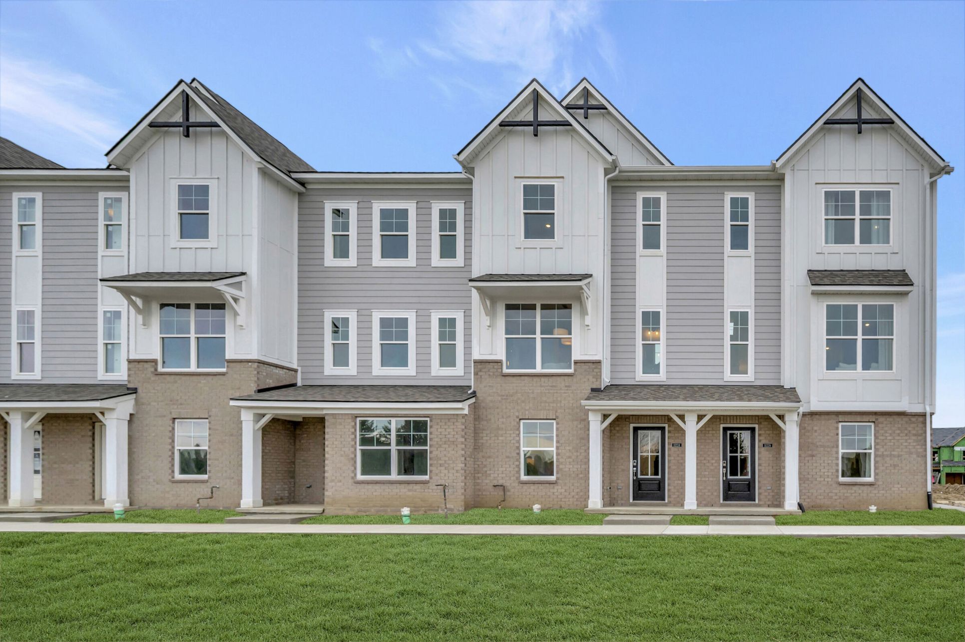 Front Exterior:Front Exterior
