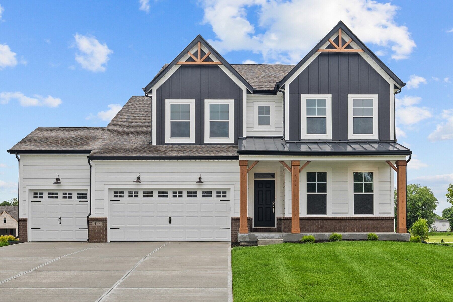 Front Exterior:Front Exterior