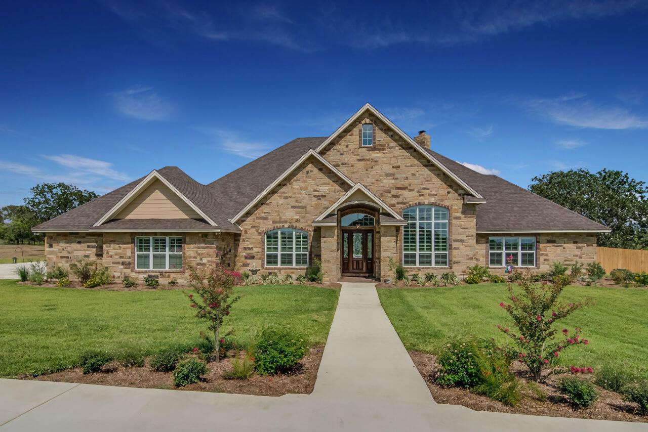 Prestigious Homes by Moreno Construction,78155