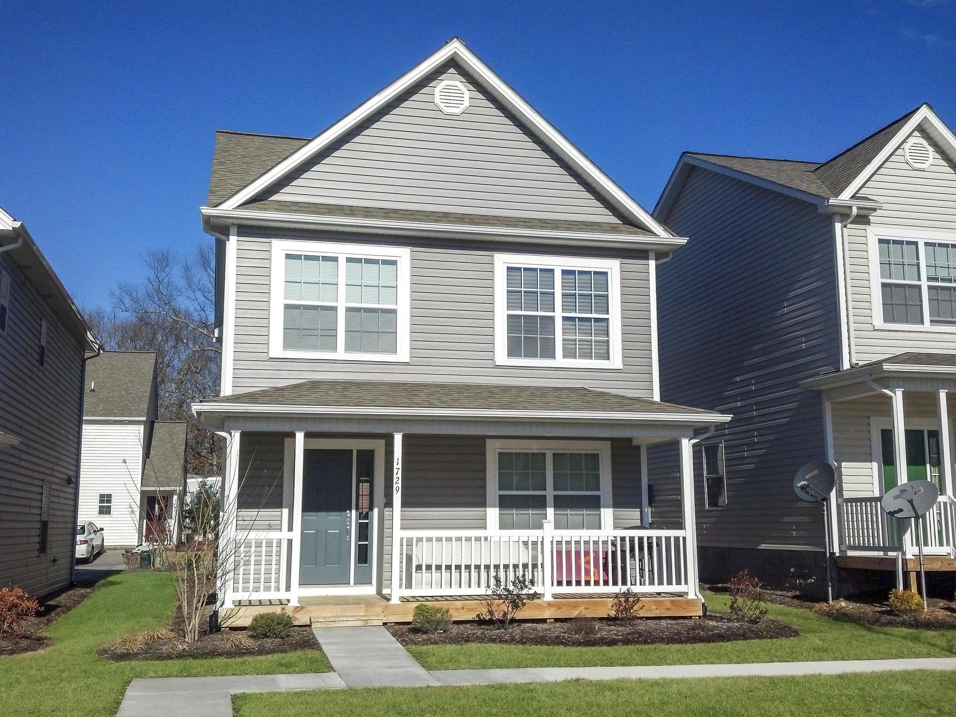 Echols Village,24060
